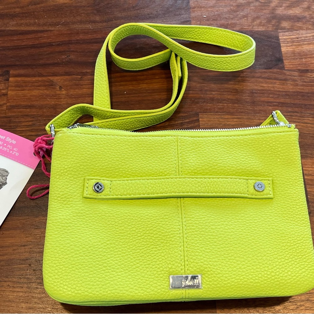 Thirty One “street Style” by Jewel